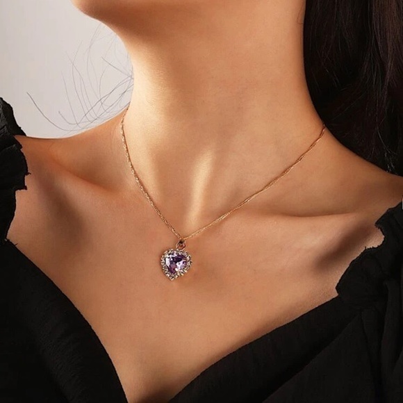 Rhinestone Heart Charm Pendant Necklace - Picture 6 of 7